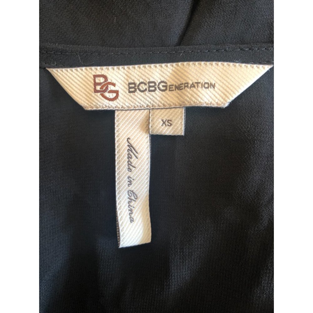 BCBGeneration Sheer Lace-Sleeve Blouse | Black | XS - Picture 8 of 10